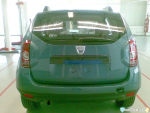 dacia suv1