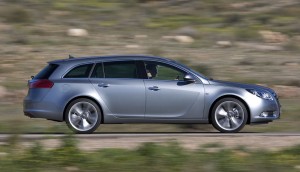 opel insignia st 2