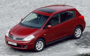 nissan tiida
